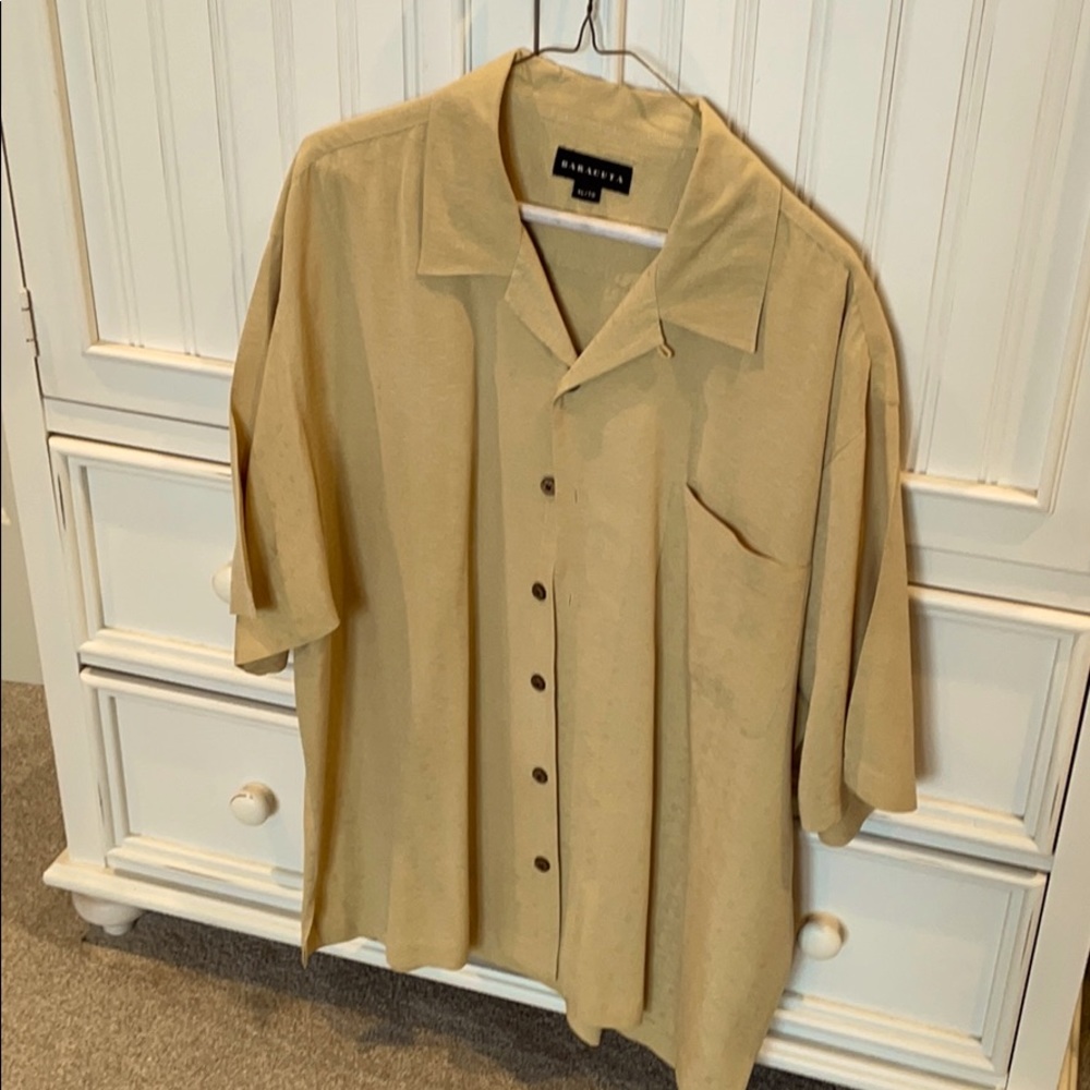 Men’s 100% silk short sleeve button down